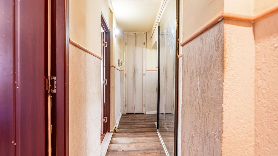 Apartament cu 5 camere pe Splaiul General Gheorghe Magheru, Micălaca - Poză 20