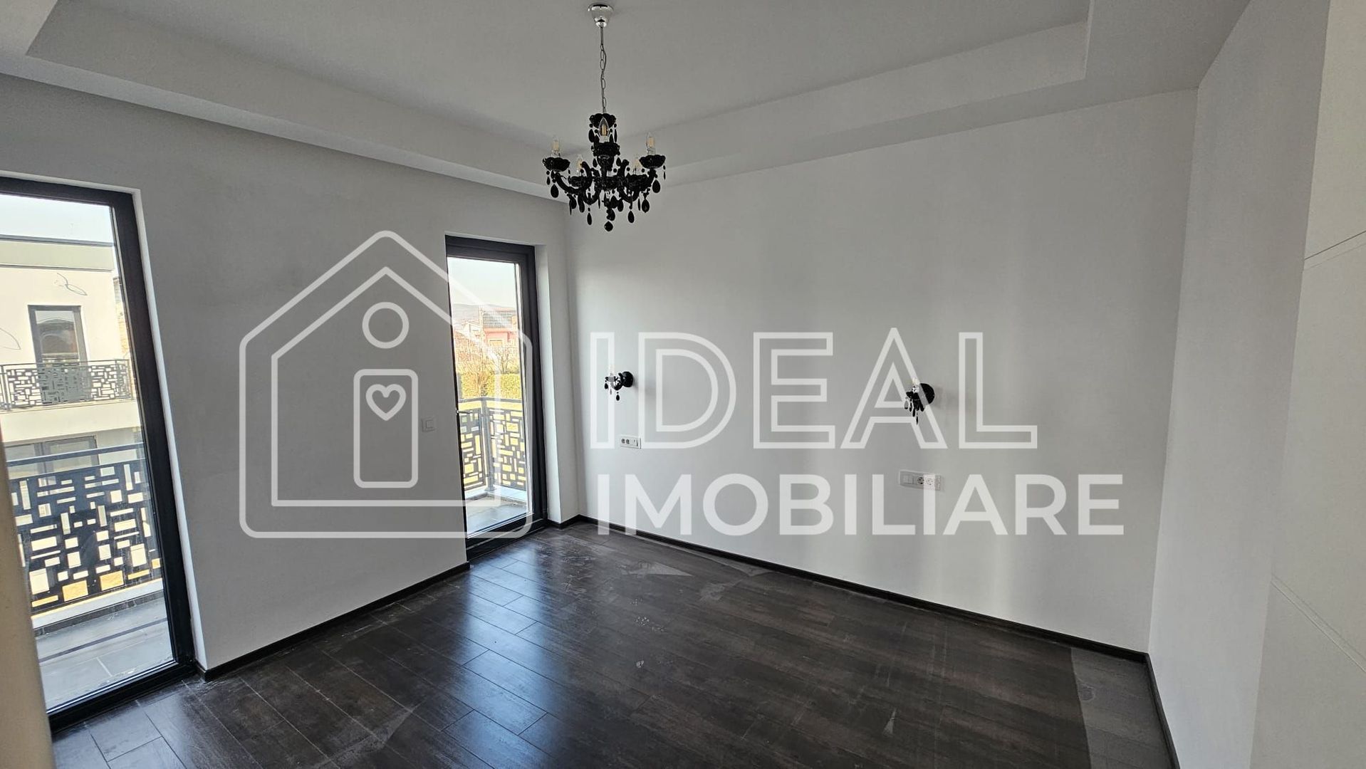 Duplex Modern cu 4 camere si gradina, in Cristian - Poză 3