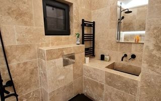 Vând Apartament Ultracentral. Investiție Profitabilă. Parcul Central. - Poză 9