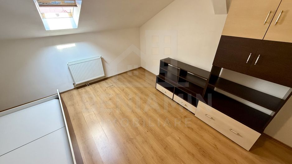 3 camere - 55mp - 2010 - centrala proprie - zona Garii - Poză 6