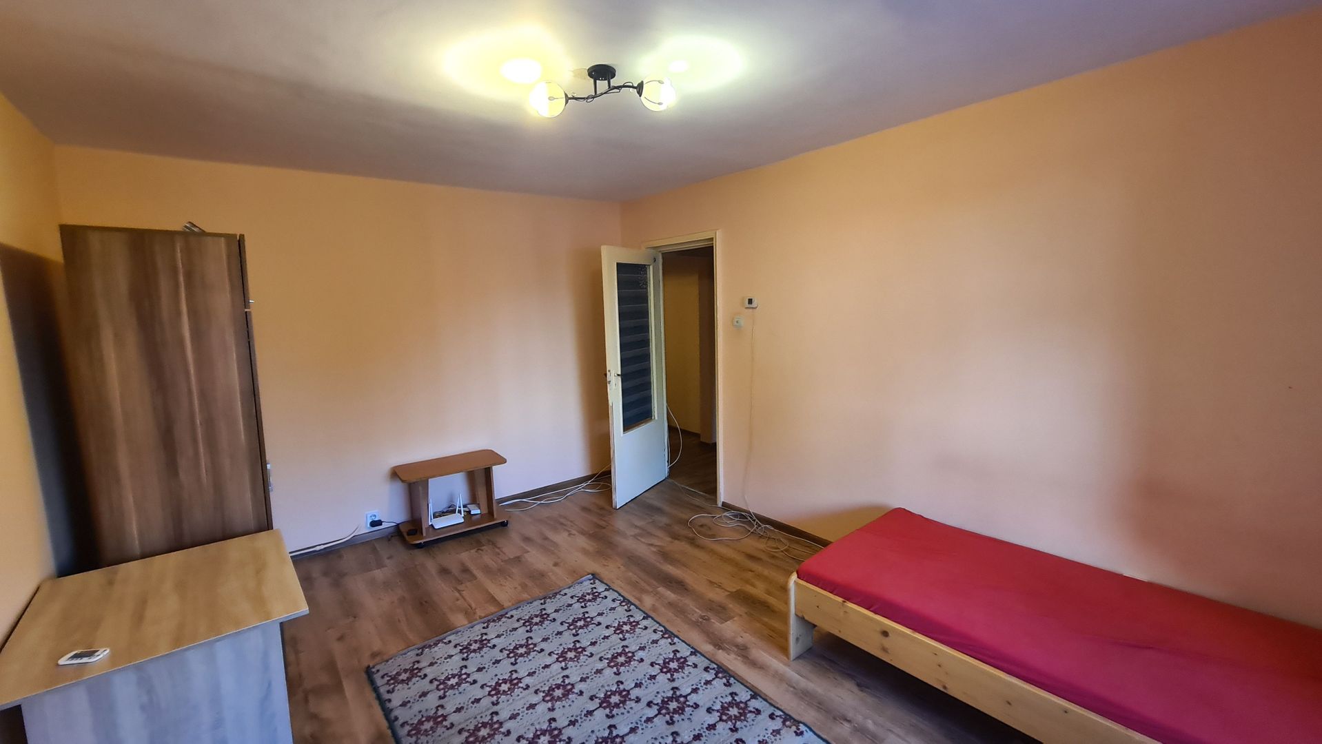 Apartament cu 3 Dormitoare in renovare | Marasti | FSEGA | Parcare - Poză 1
