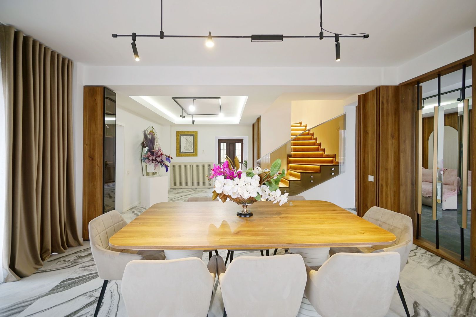 👉 Vilă spectaculoasă pe lac – Ghermănești | 573 mp | Terasă, ponton, - Poză 19