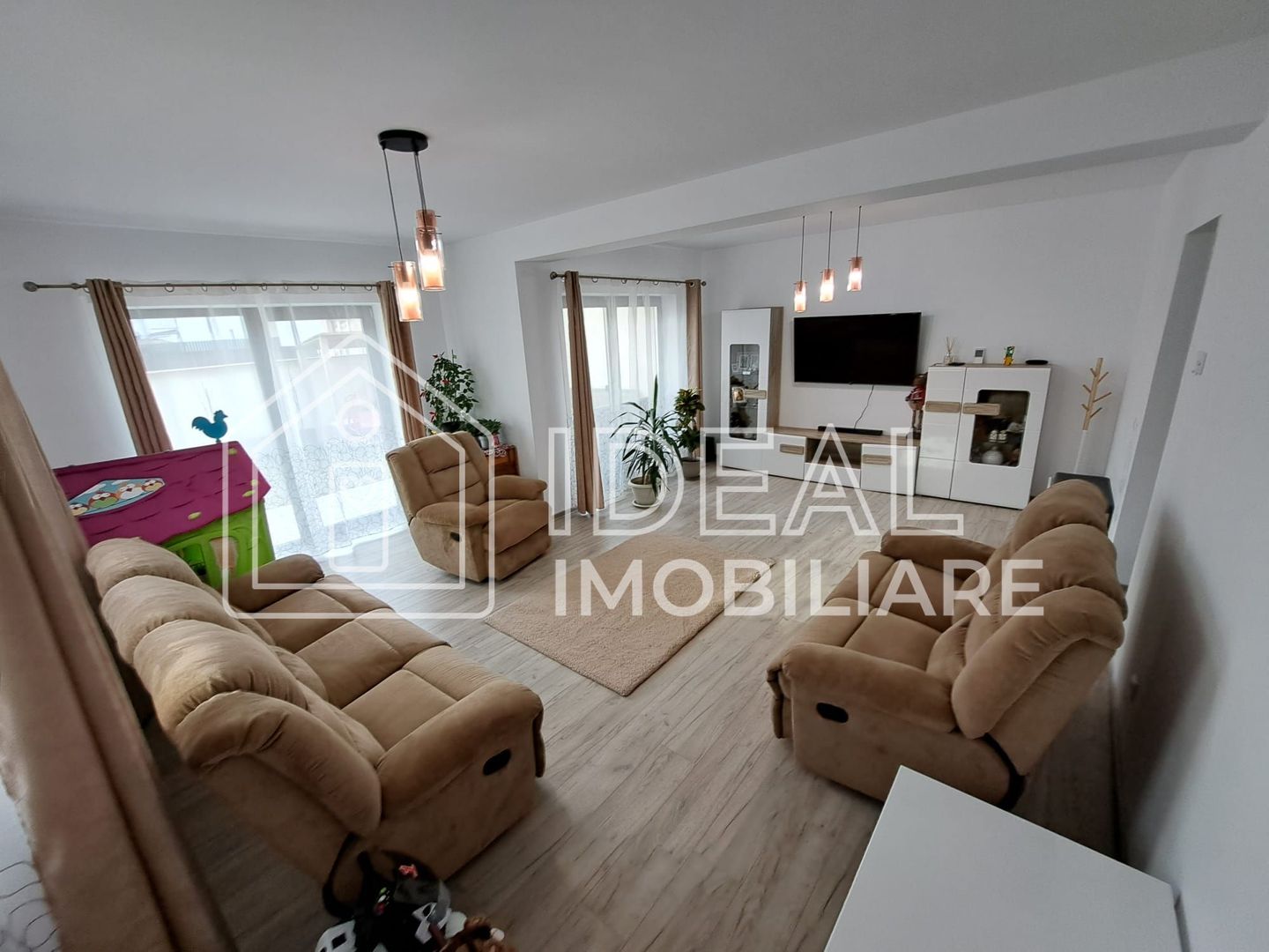 Casa Tip Duplex la Cheie in Cartierul Arhitectilor - Poză 4