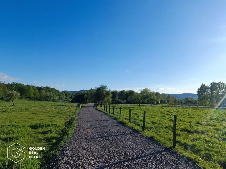 Casa de vacanta intr-o zona de vis, cu vedere la munte, sat Magulicea - Poză 14