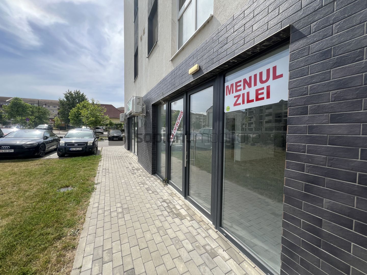 Sapient | Spațiu comercial _ Prima Nufărul, Oradea - Poză 2