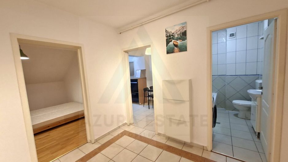 Apartament 2 camere 64 mp utili pivnita si parcare privata in Strand - Poză 3