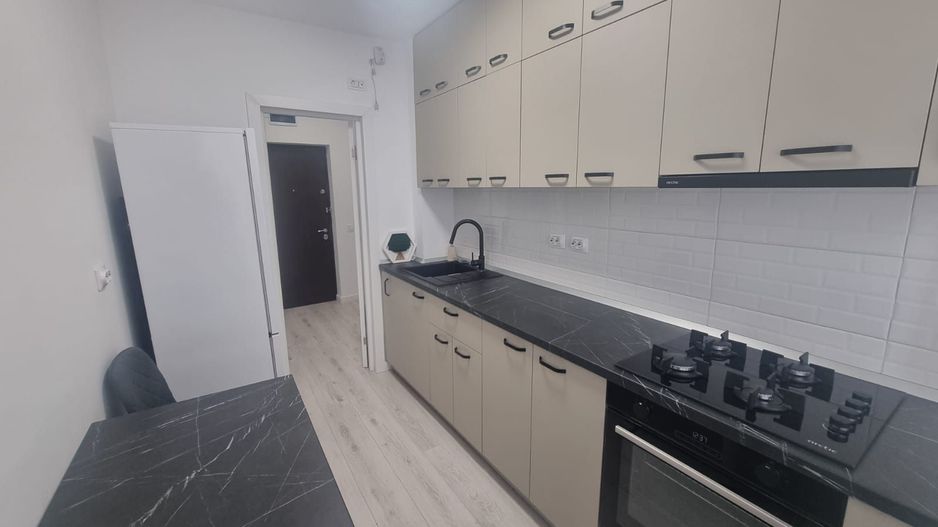 De Închiriat 2 Camere Unirii la 5 min de Metrou, Parcare - Poză 7