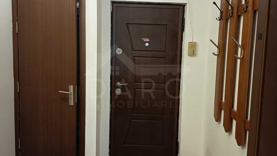 Inchiriez apartament 2 DORMITOARE SI UN LIVING in Tudor - Poză 7