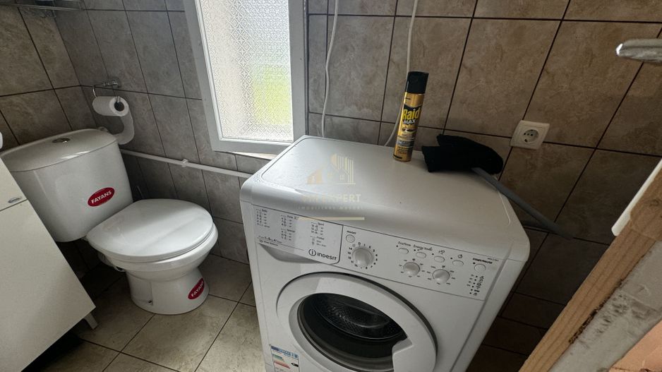 CASA 3 CAMERE, PLUS ANEXE, TEREN 2141 MP, BEREVOIESTI, ARGES - Poză 22