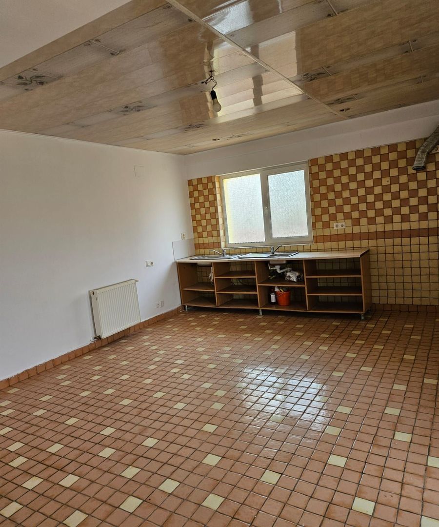 Vila,Parter+Etaj comuna Berceni 169000 eur - Poză 29