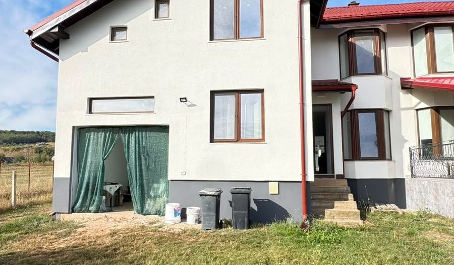 ✨ DUPLEX PREMIUM | 290 MP UTILI | 576 MP CURTE | 4 DORMITOARE | GARAJ - Poză 1