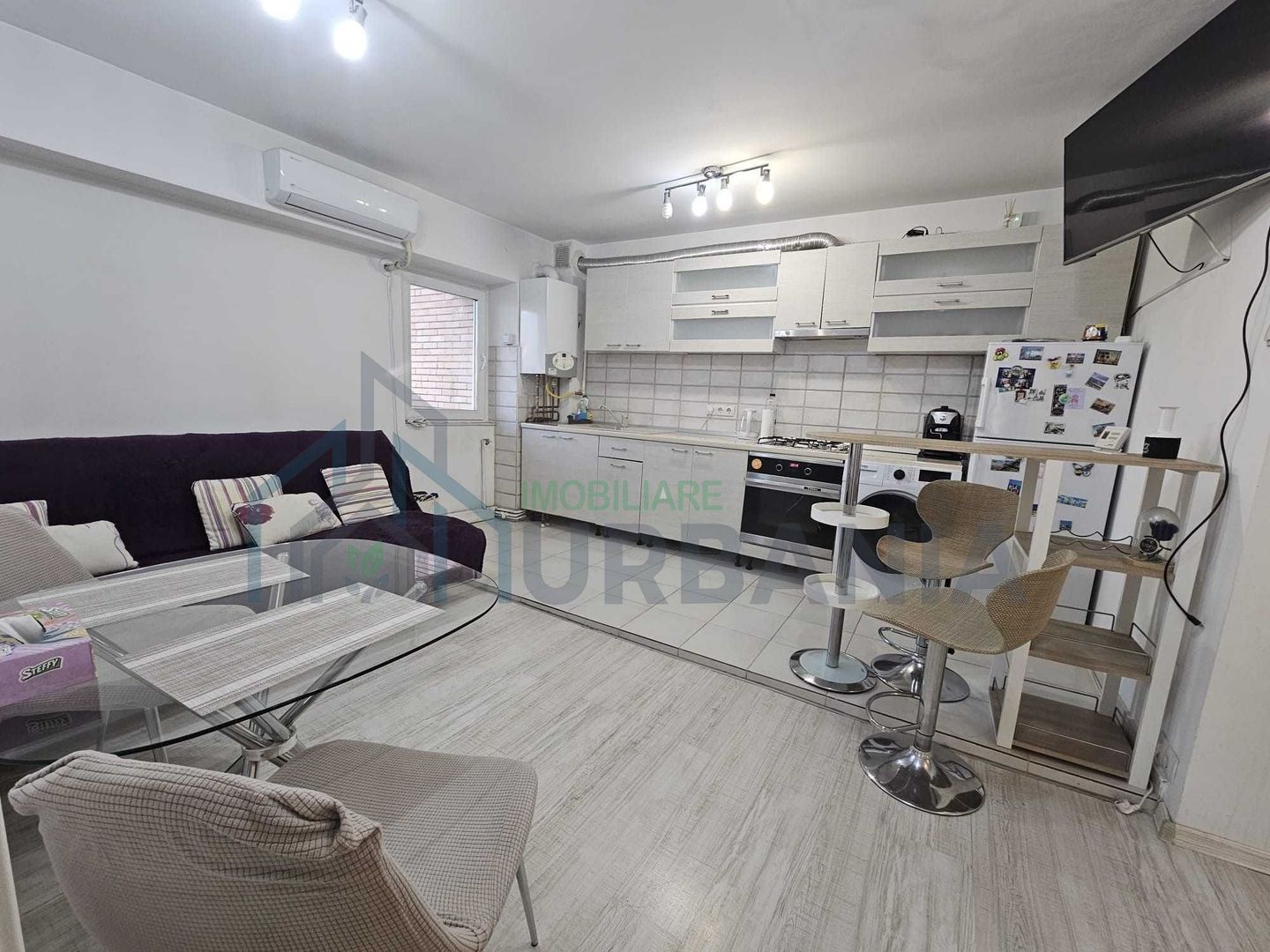 Apartament 2 camere de închiriat, CUG, 36 mp, etaj 7/8 - Poză 1