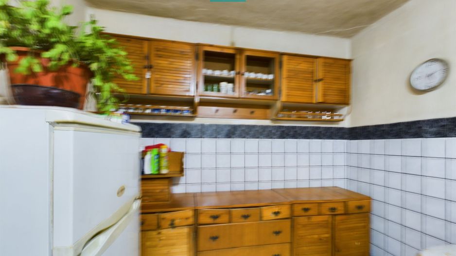 Casă pitorească în județul Arad - Poză 14