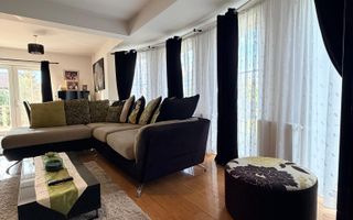 Casă spațioasă și elegantă cu teren  – Sânpetru - Poză 10