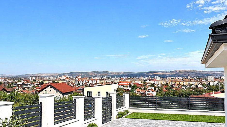 Vilă Premium cu Panoramă Deosebită in Ansamblu Rezidențial de Lux - Poză 1