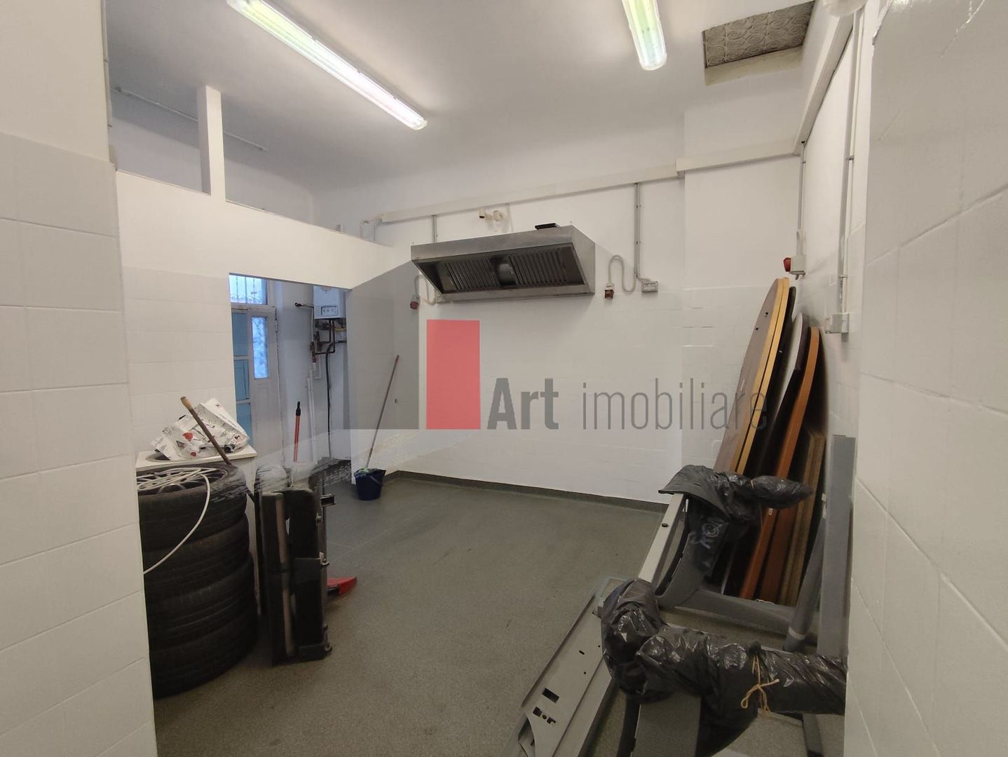 Spatiu comercial de inchiriat (bucatarie, catering, restaurant) in zona Grivita - Poză 1