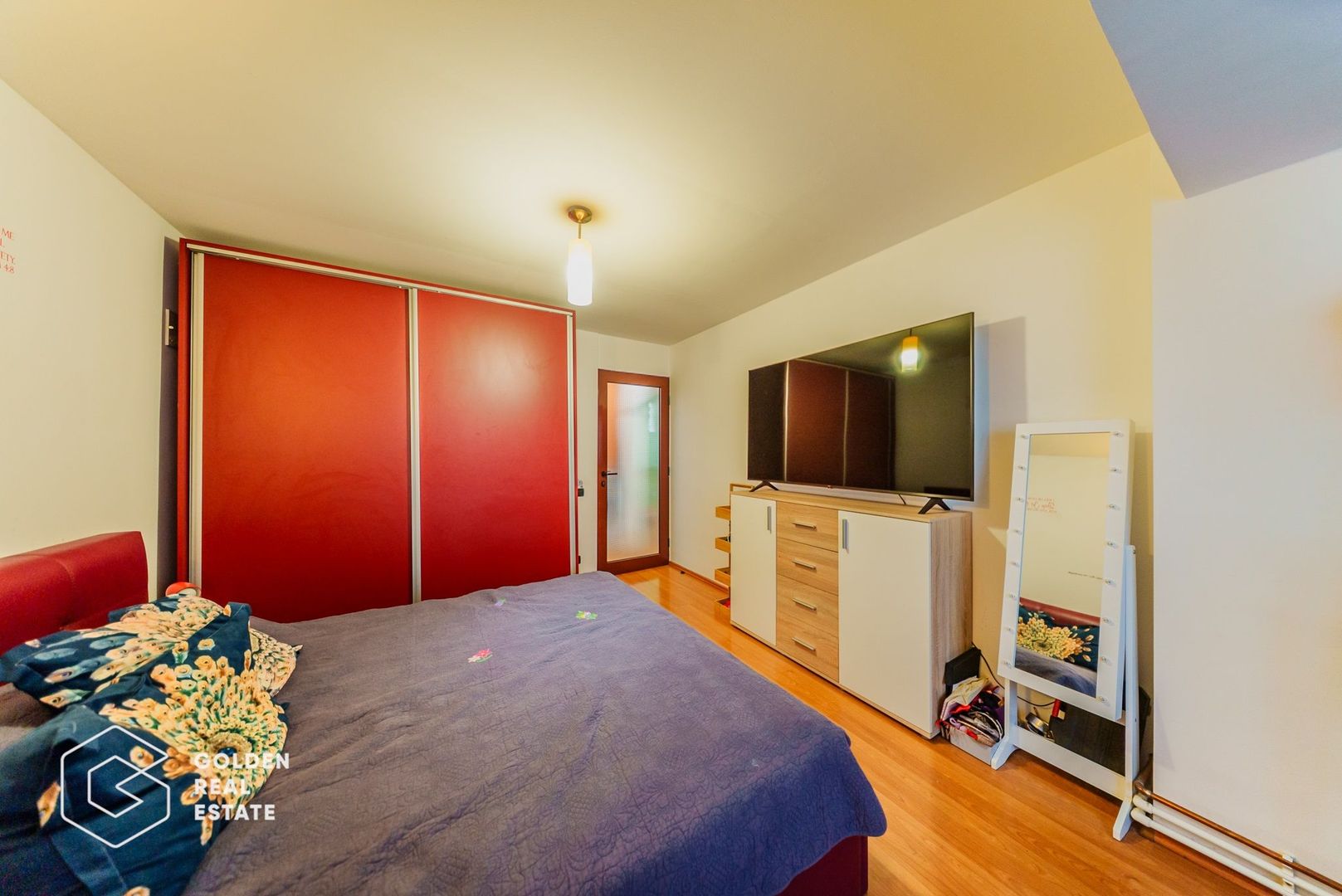 Apartament 4 camere, decomandat, etaj 2, Micalaca, str Fratiei - Poză 4