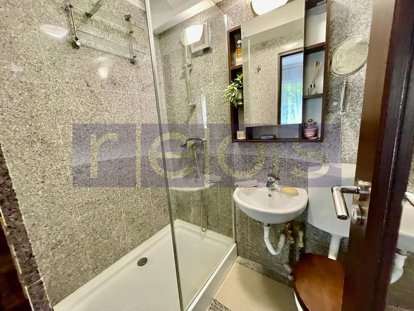 VANZARE APARTAMENT CISMIGIU ULTRACENTRAL 2 CAMERE 35MP BLOC LIRIC - Poză 8