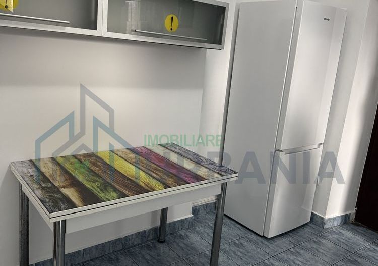 Apartament 2 camere de inchiriat central Iasi - Poză 8