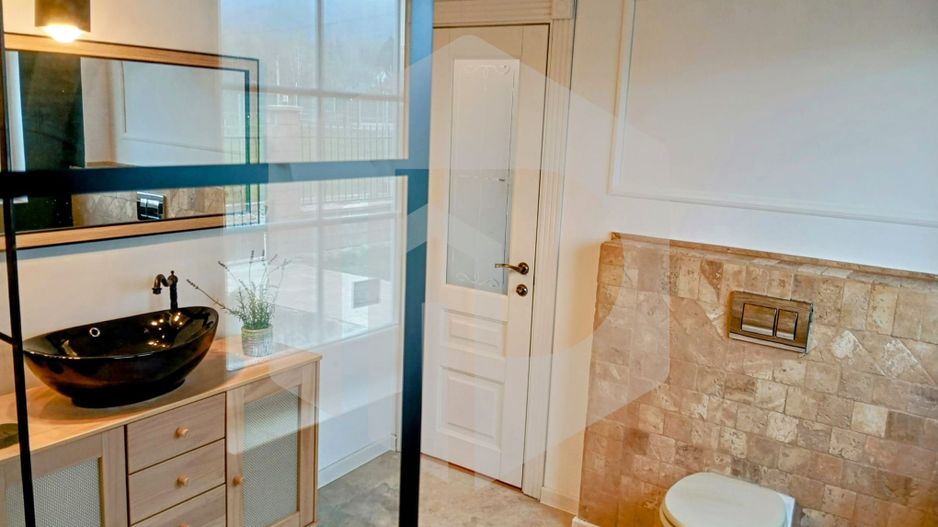 Casa superba 3 dormitoare 500 teren zona Tocile - Poză 15