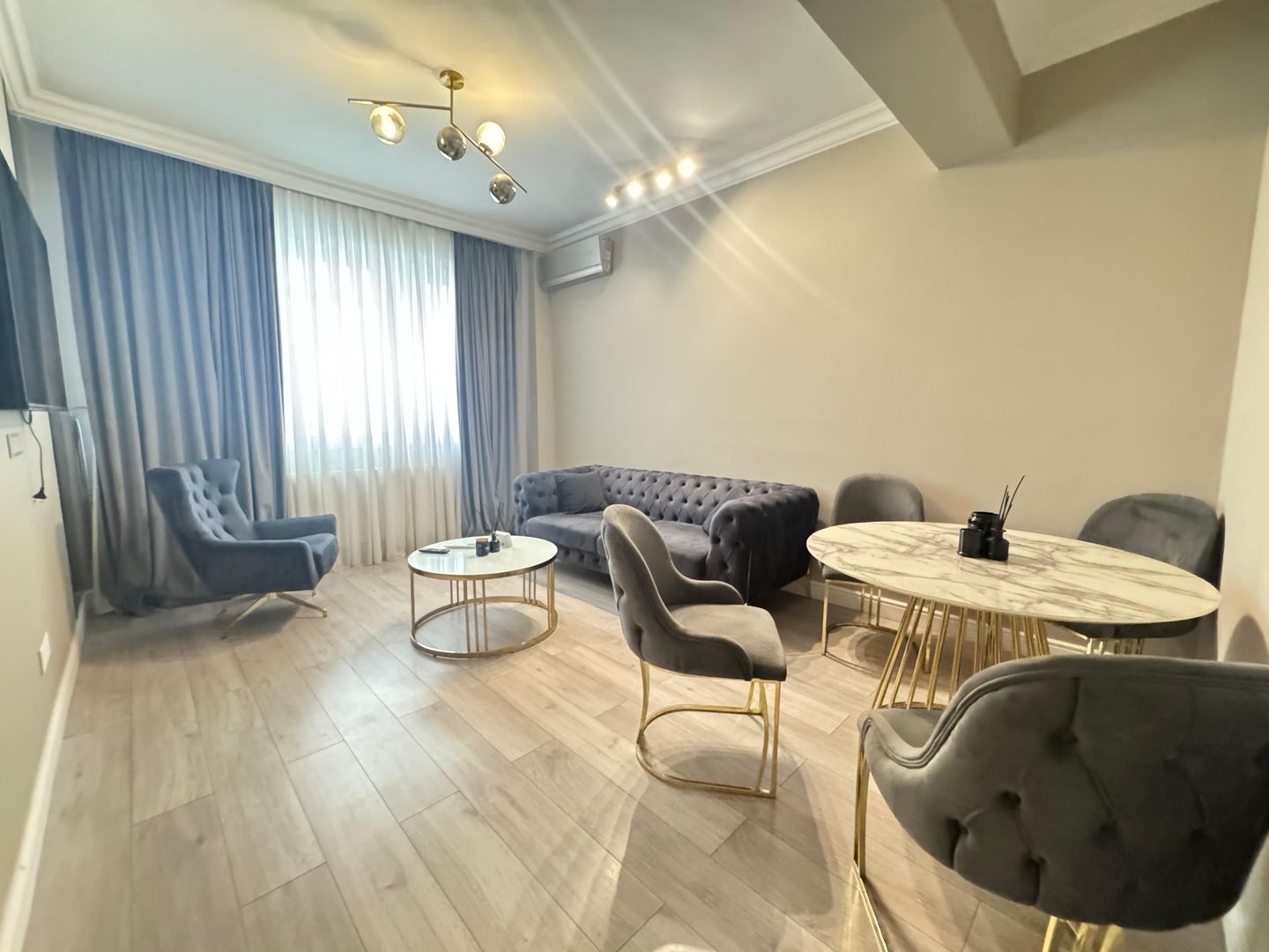 2 camere| BIHARIA- BANEASA| LOC DE PARCARE - Poză 1