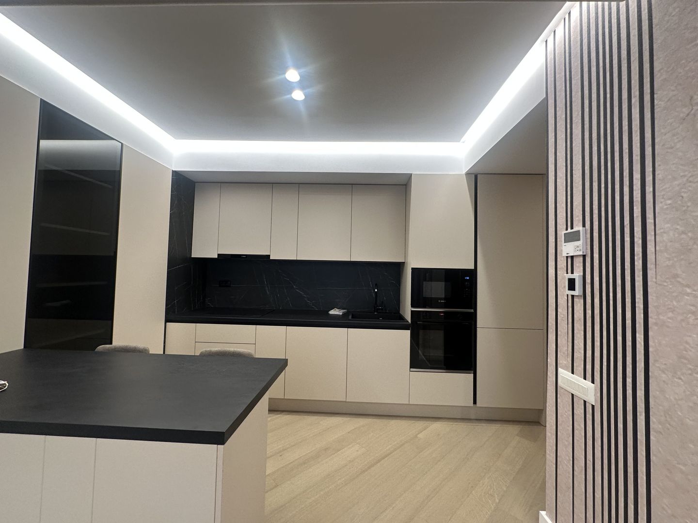 INCHIRIERE 3 CAMERE CORTINA 126 IANCU NICOLAE - Poză 10