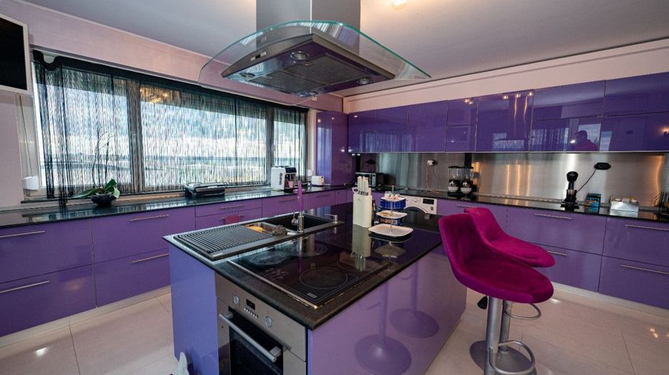 Statiunea Mamaia -UNICAT- Penthouse 220 mp cu vedere frontala la mare si jacuzzi - Poză 13