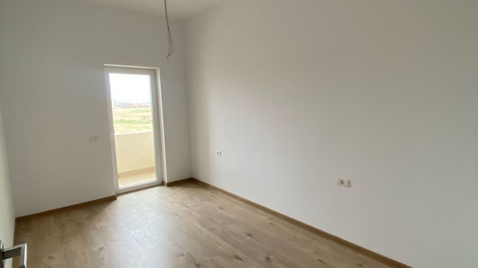 Giroc-Neptun | 2-3 Camere | Centrala proprie | Loc de parcare - Poză 3