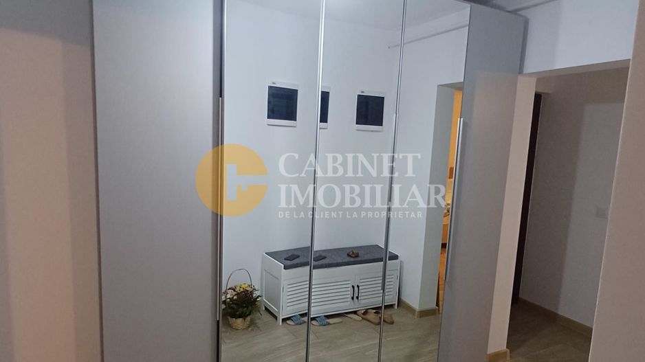 Ultracentral- 2 Camere Decomandate - Renovat complet+Boxa Intabulata+Parcare - Poză 4