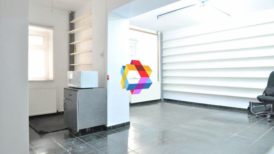 Spatiu comercial de închiriat Brașov - 49 mp # spatii-comerciale-brasov.ro - Poză 1