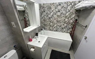 🔑 Vanzare apartament 2 camere cu Terasă & Loc de Parcare Subteran – Zona Titan - Poză 11