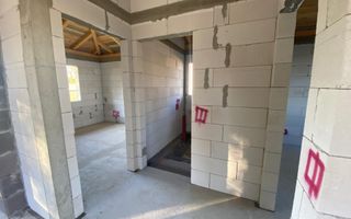 Case Hardic | La roșu | 720Mp - Poză 5