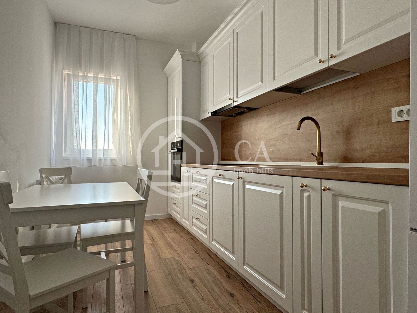 Apartament LUX de închiriat cu 2 camere în zona Nufărul, Oradea - Poză 6