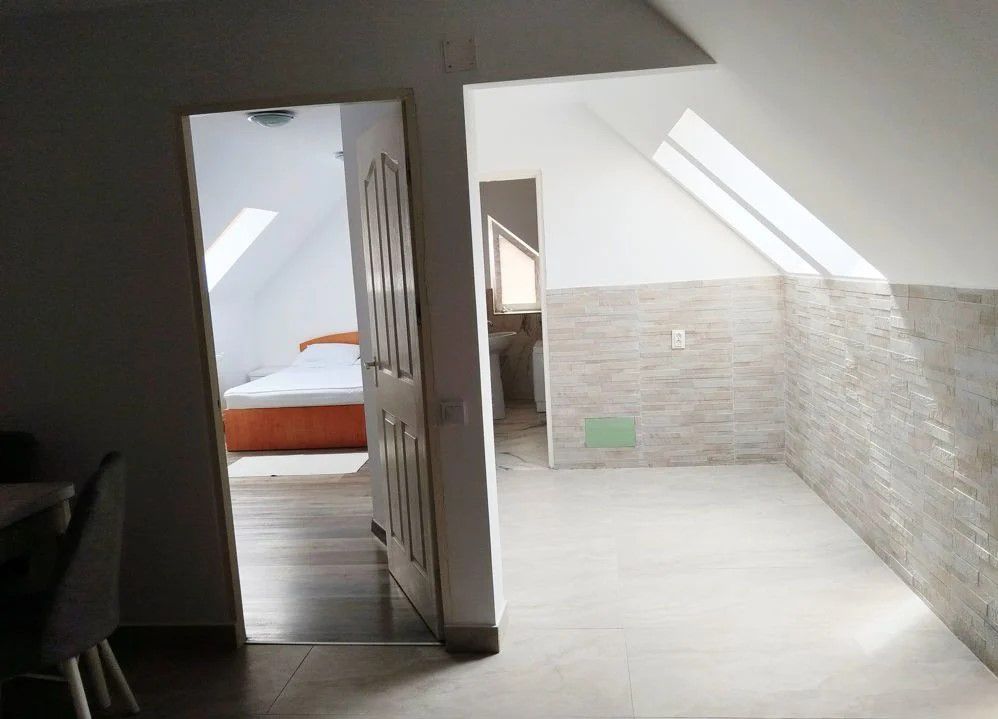 Apartament cu doua camere de vanzare - Poză 5