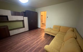 Etaj intermediar. Zona excelenta. Disponibil imediat - Poză 2