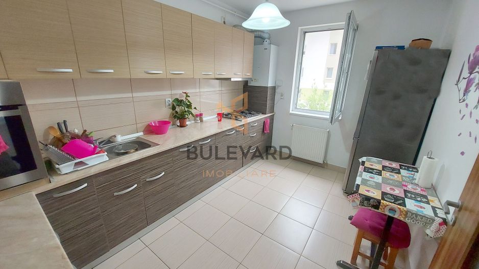 Apartament cu 3 camere decomandate! - Poză 3