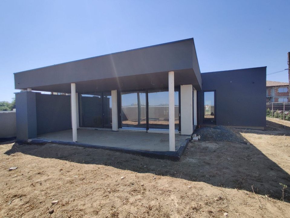 Palazu Mare - Casa desfasurata pe parter, proiect deosebit - Poză 61