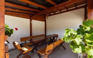 Vila S+P+2E+ M, garaj si spatiu comercial, Km4-5 - Poză 20