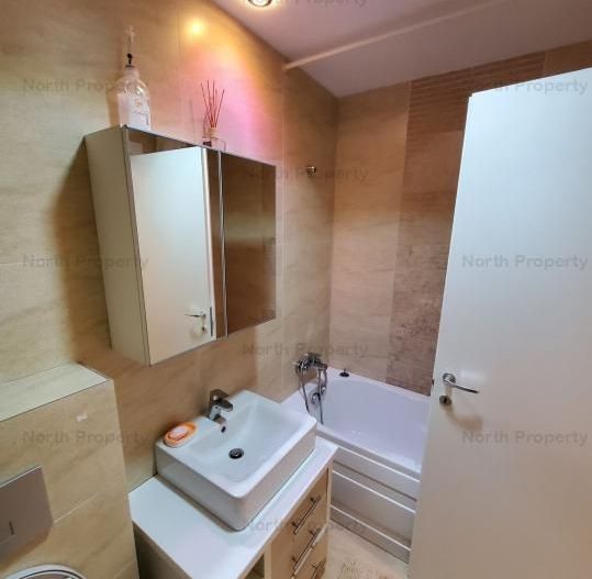 3 camere+ parcare in Complex Cosmopolis - Poză 12