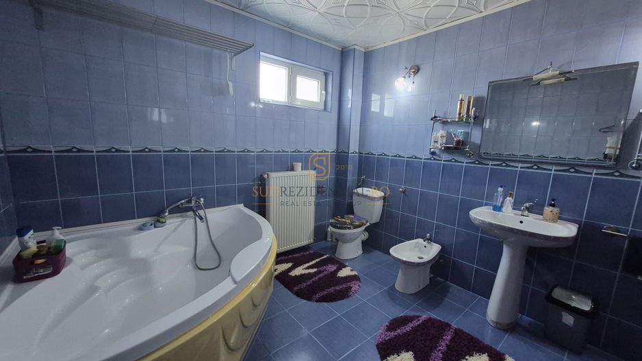 Vilă P+M | 254 mp | 1.094 mp teren | 25 ml DN5 | 1 Decembrie | 320.000 - Poză 16