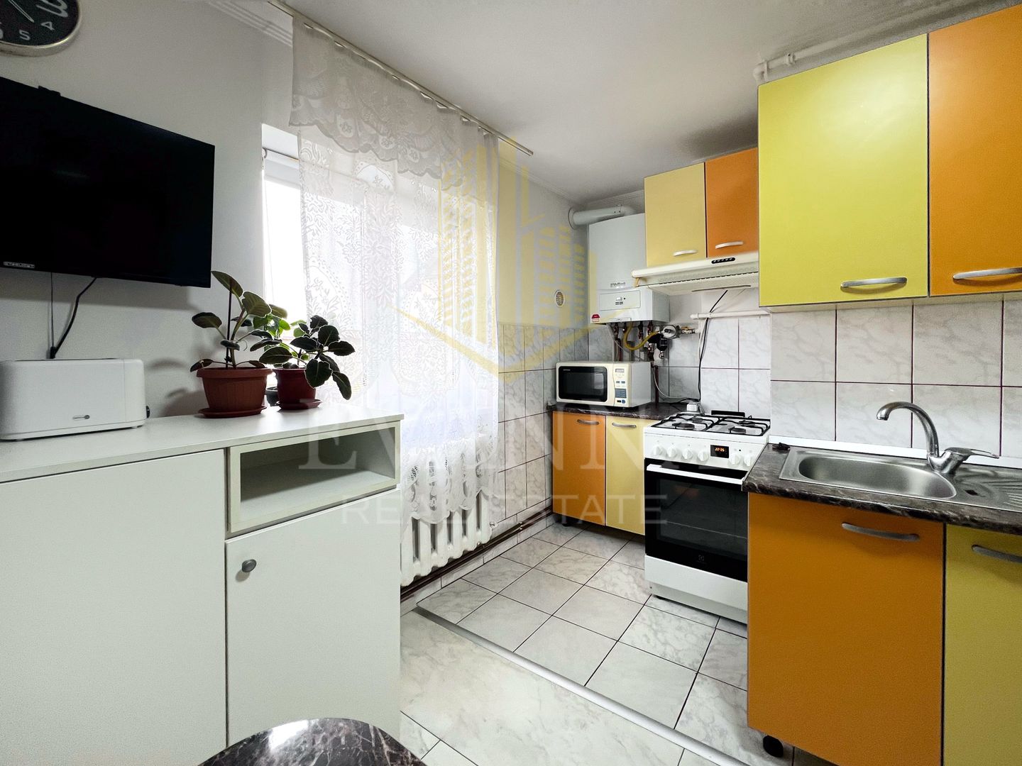 De vânzare | 2 camere | 53 mp | Strada Dobrogei. - Poză 2