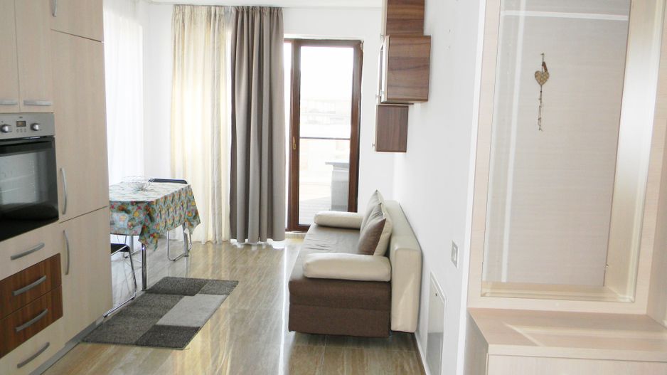 Apartament cu priveliste frumoasa,in bloc nou,zona colinei - Poză 4