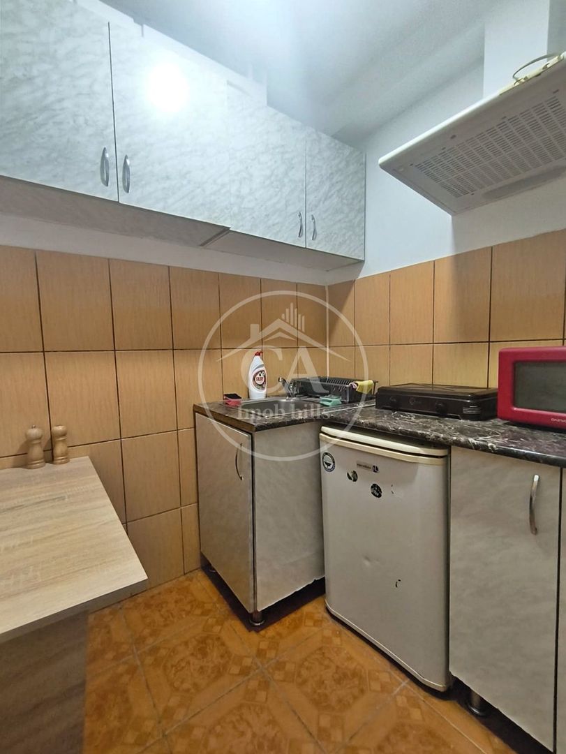 Apartament de vânzare cu 1 camere în zona Iosia, Oradea - Poză 4
