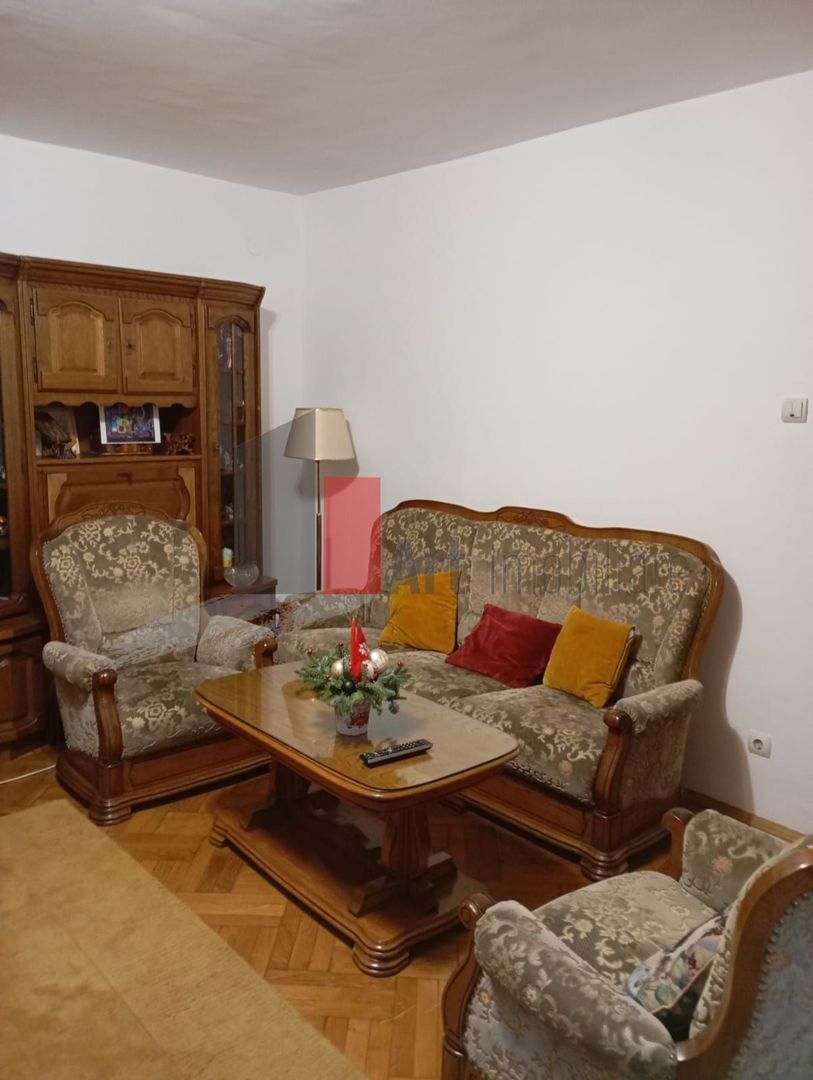 Apartament 2 cam. in vila - Poză 1