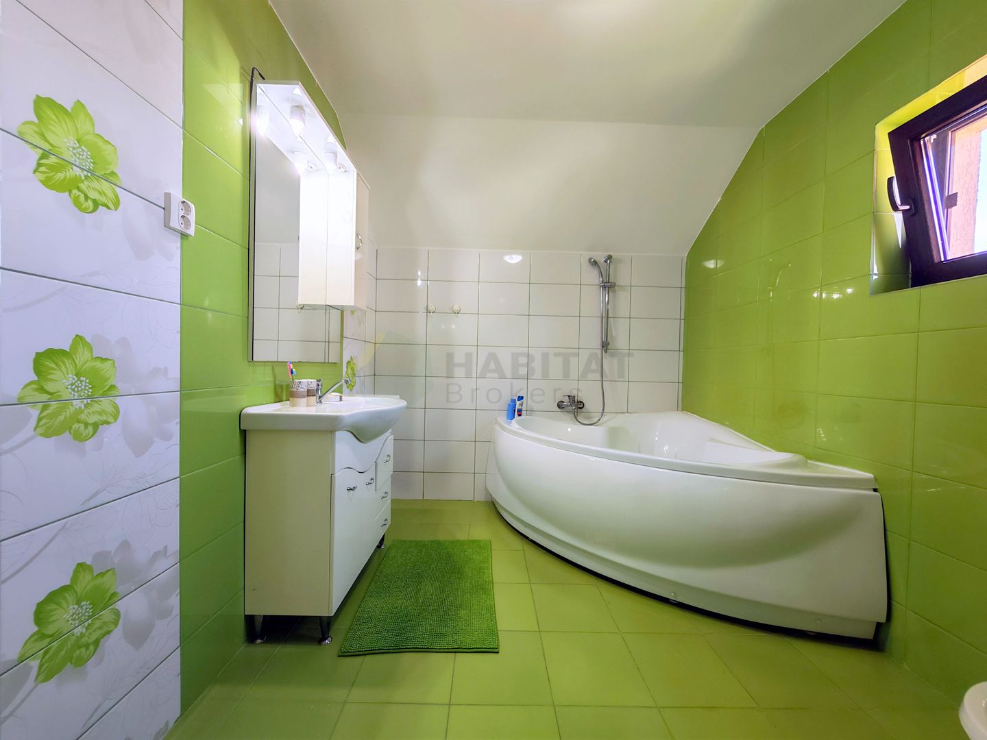 Vila individuala cu teren de 1000mp in Comuna Berceni - Poză 23