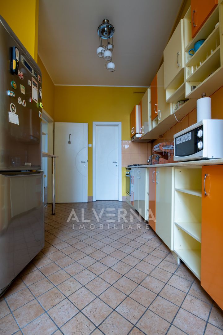 Apartament 3 camere 98mp, terasa 20mp, zona P-ta Muzeului - Poză 11