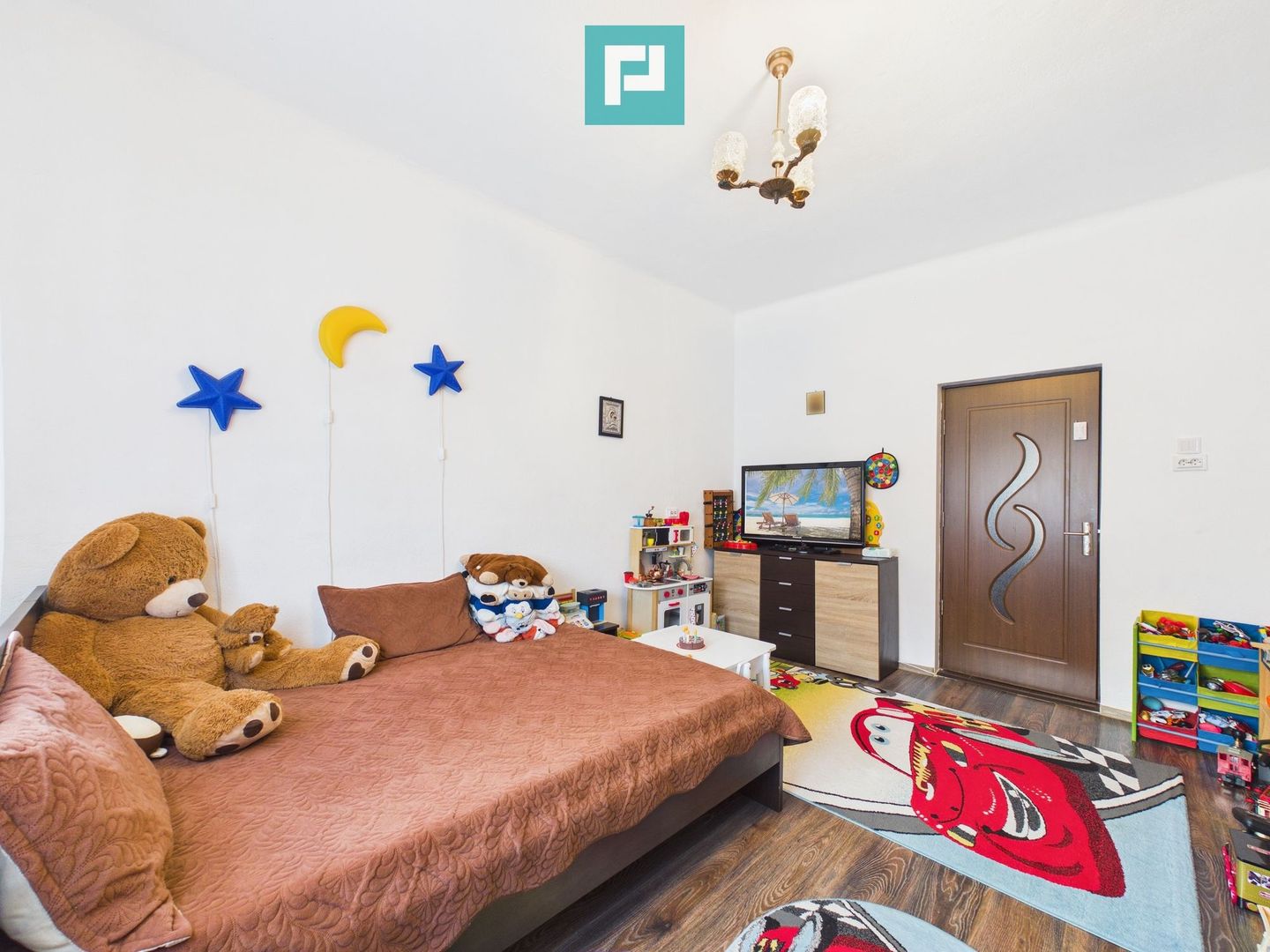 Casă 3 camere, 544 mp teren, Gai, curte + garaj - Poză 12