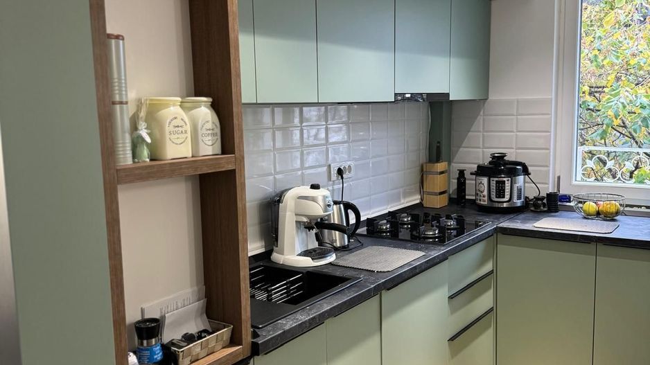 Superb Apartament 4 Camere Gorjului - Poză 1