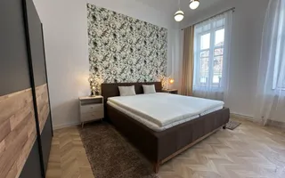 Apartament 3 camere | Etaj 1 | Terasa | Modern | Central - Poză 13
