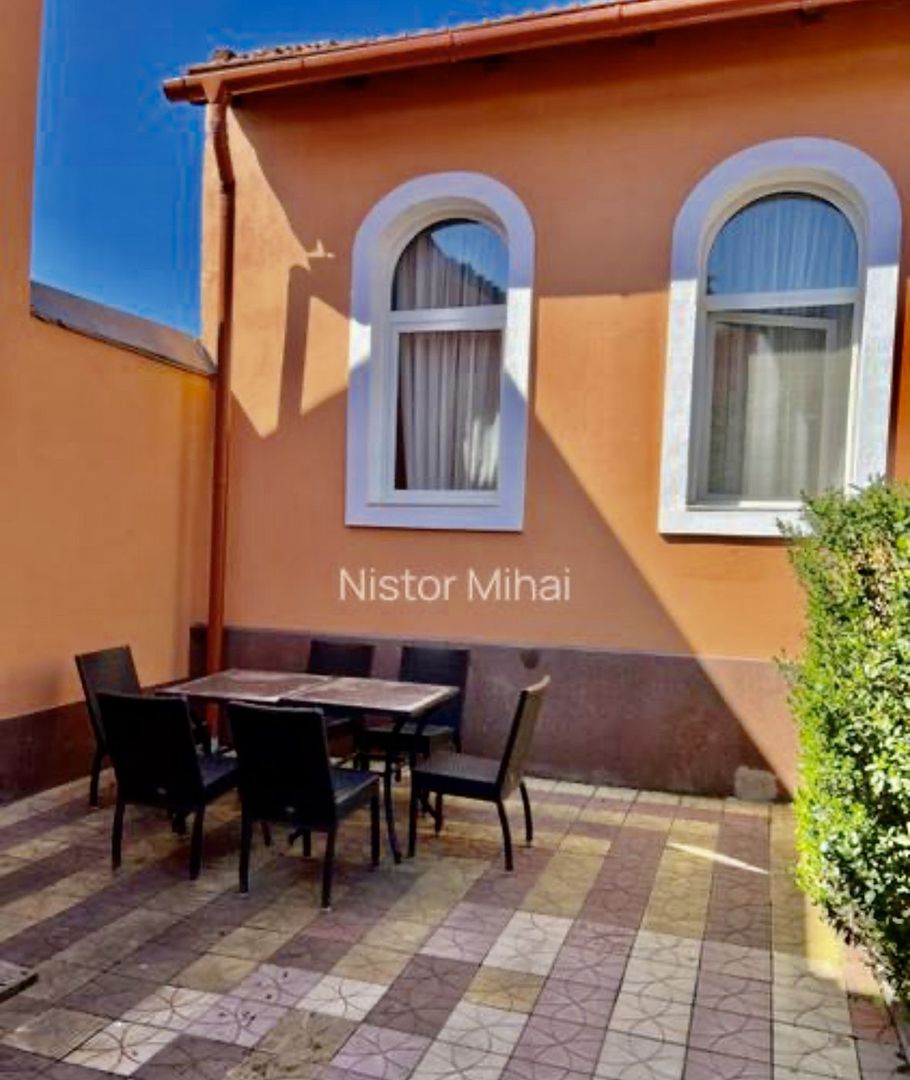 Casa ultracentrală renovată 105mp, 225.000 € - Poză 3